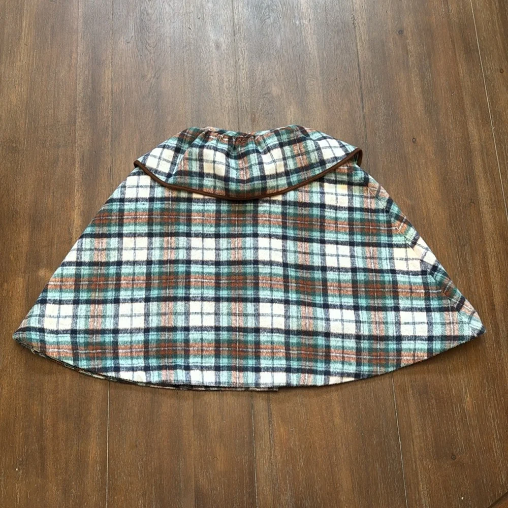 Size 7 to 8 Janie and Jack Plaid Ruffle Cape Poncho